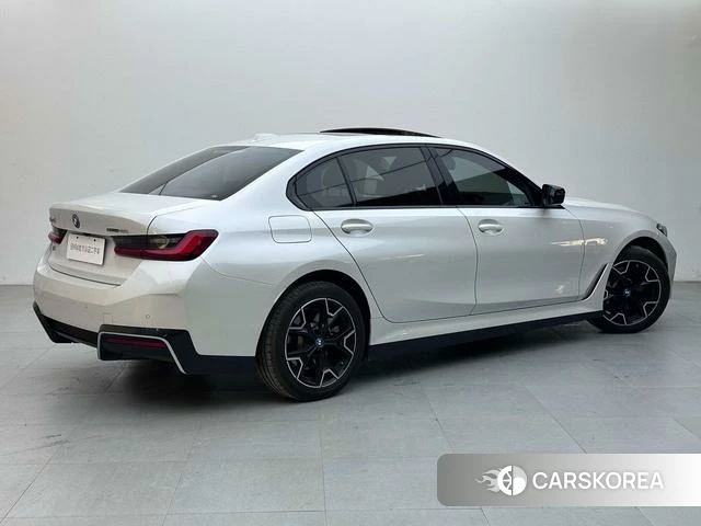 BMW i3 id 4387665 из Китая 12