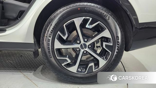 Kia Sportage 5th Generation Hybrid id 4935640 из Кореи 26