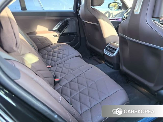 BMW 7 series id 4253552 из Китая 9