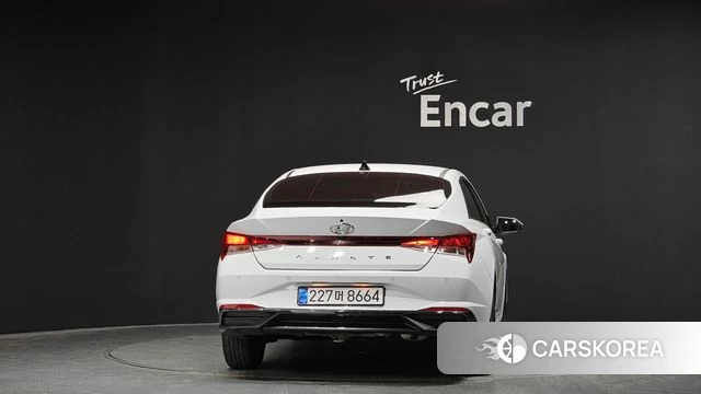 Hyundai Avante (CN7) id 3812260 из Кореи 14