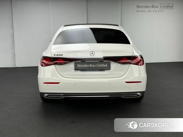 Mercedes-Benz E-Class W214 id 4612514 из Кореи 13