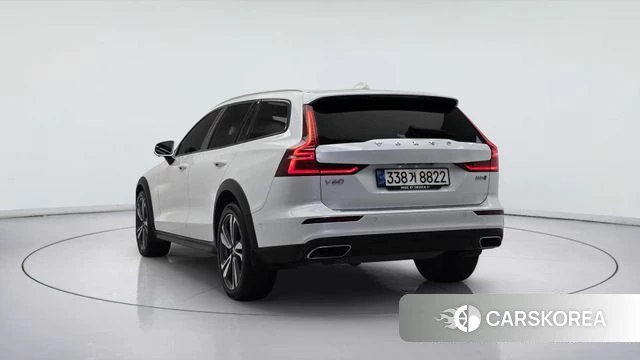 Volvo V60 Cross-Country 2nd Generation id 4793688 из Кореи 14