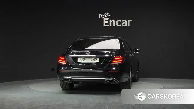 Mercedes-Benz E-Class W213 id 3568556 из Кореи 14