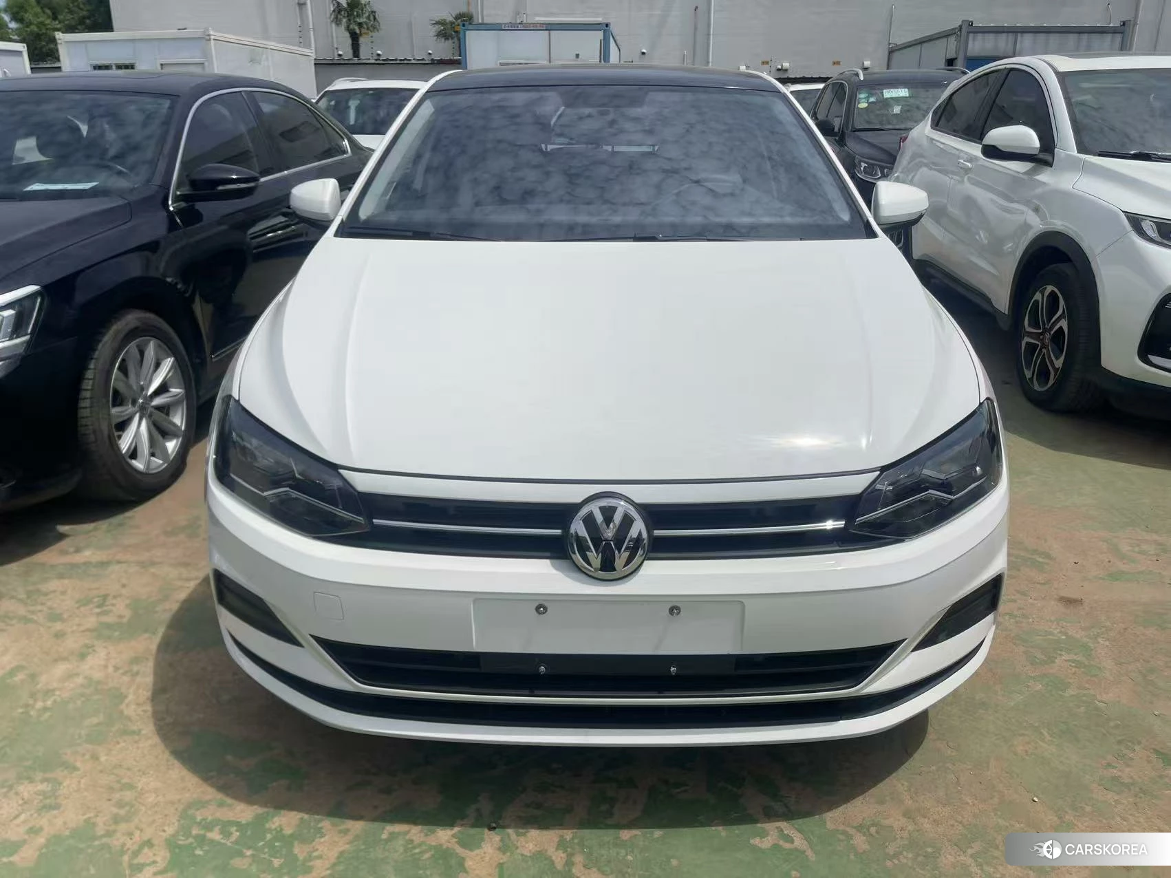 Volkswagen Polo 2022 Белый из Китая, фото 5