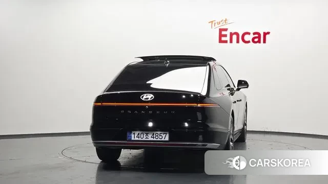 Hyundai Grandeur (GN7) id 3625025 из Кореи 14