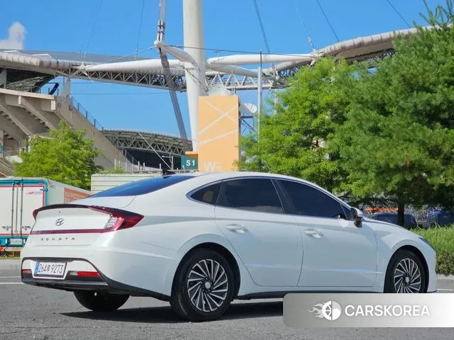 Hyundai Sonata Hybrid (DN8) id 3042285 из Кореи 14