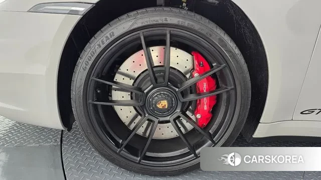 Porsche 911(992) id 3394338 из Кореи 14