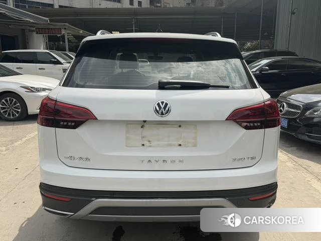 Volkswagen Tanyue 2021 Белый из Китая, фото 5