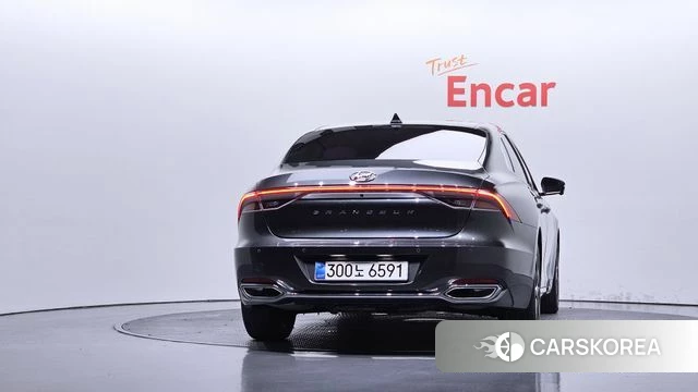 Hyundai The New Grandeur IG id 4769567 из Кореи 28