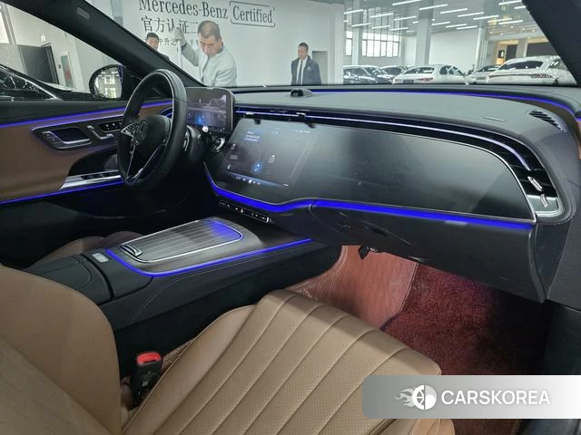 Mercedes-Benz E-class id 3913667 из Китая 4