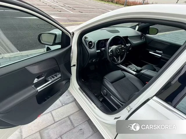 Mercedes-Benz Class B 2021 Белый из Китая, фото 4