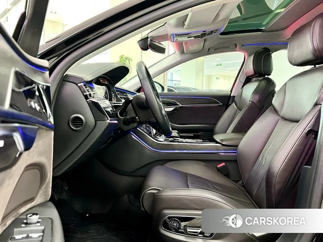 Audi A8 2019 Черный из Китая, фото 4