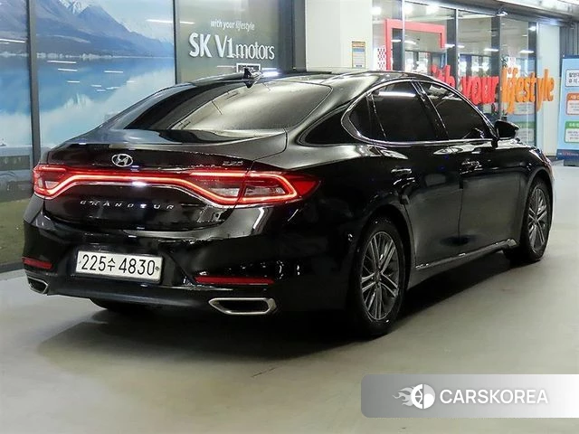 Hyundai Grandeur IG id 4339855 из Кореи 14