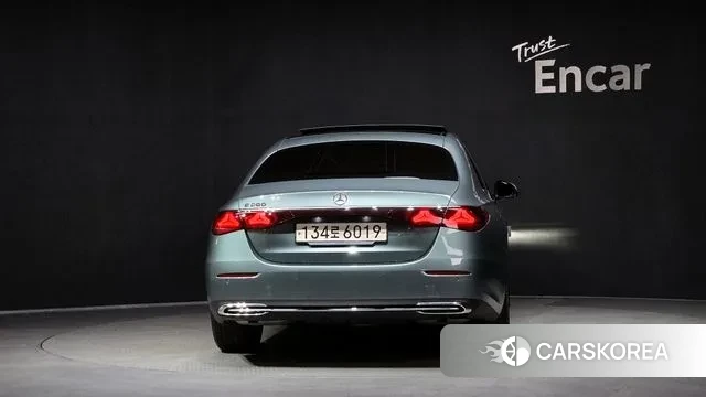 Mercedes-Benz E-Class W214 id 3580712 из Кореи 14