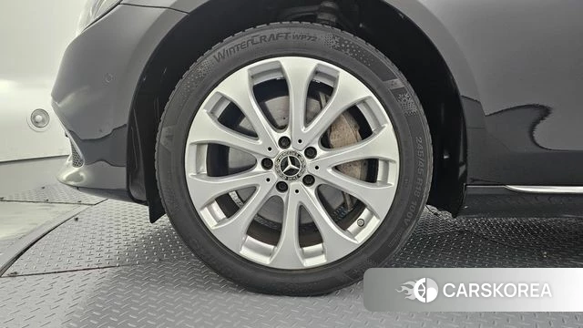 Mercedes-Benz E-Class W213 id 4865660 из Кореи 27