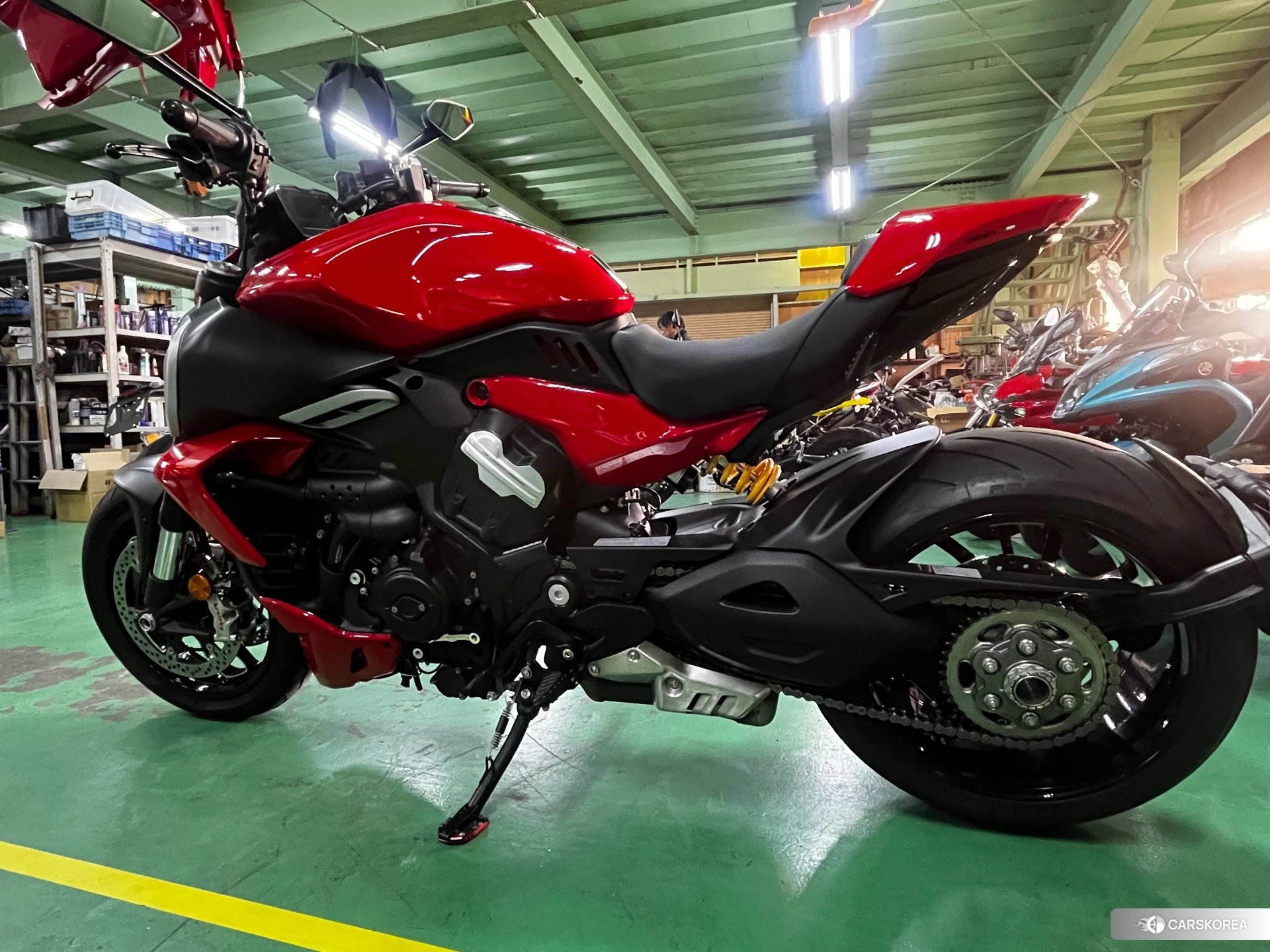 Проданный Ducati DIAVEL V4 2023 из Японии, фото 4