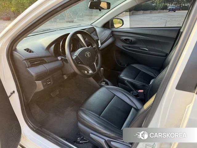 Toyota YARIS L Zhixuan 2022 Белый из Китая, фото 4