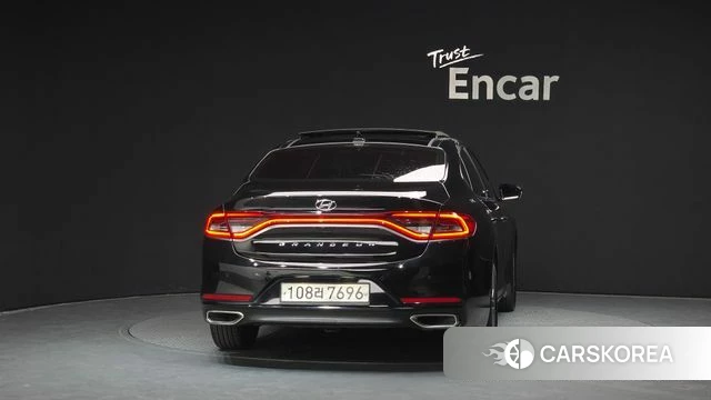 Hyundai Grandeur IG id 4180294 из Кореи 14