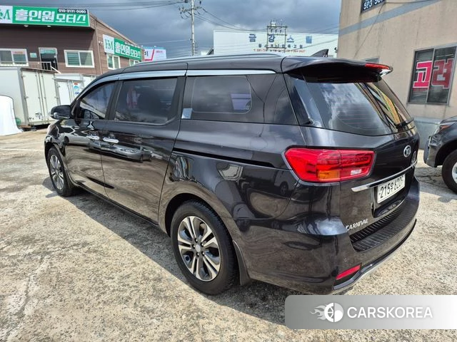 Kia The New Carnival id 3916607 из Кореи 14