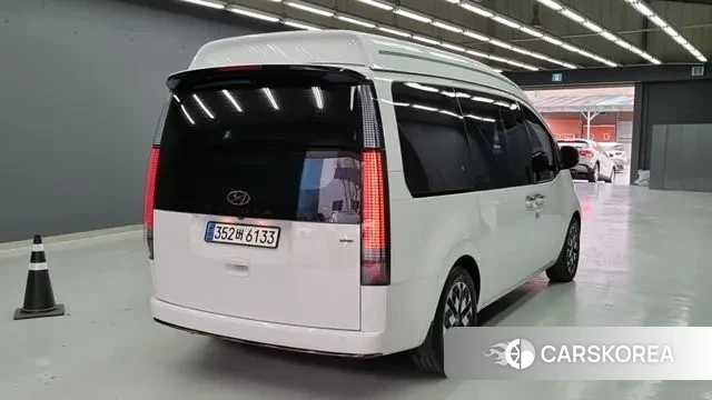 Hyundai Staria id 3507704 из Кореи 10