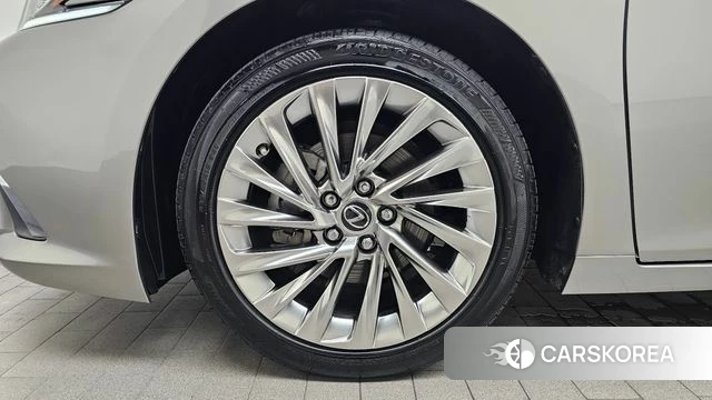 Lexus ES300h 7th generation id 4665743 из Кореи 25