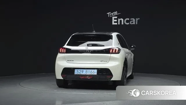 Peugeot e-208 second Generation id 3727761 из Кореи 14