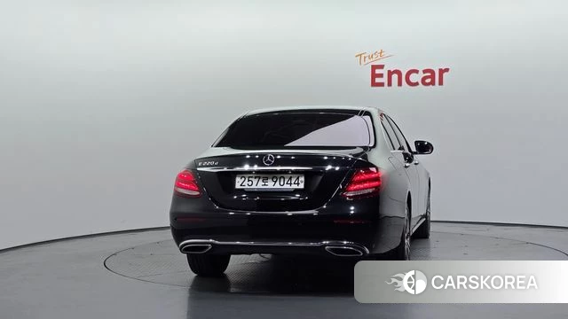 Mercedes-Benz E-Class W213 id 4882046 из Кореи 29