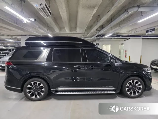 Kia Carnival 4th generation 2023 Черный из Кореи, фото 4