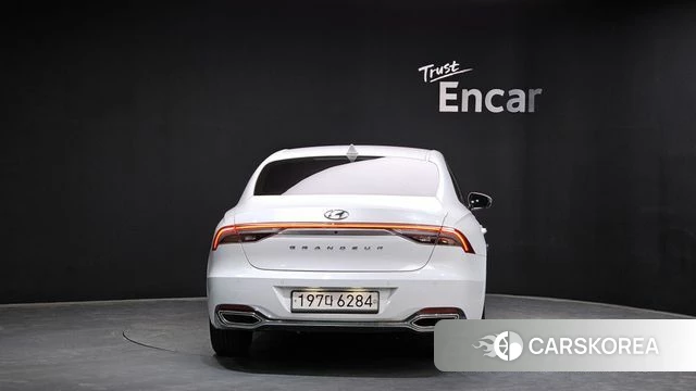 Hyundai The New Grandeur IG id 4397020 из Кореи 14