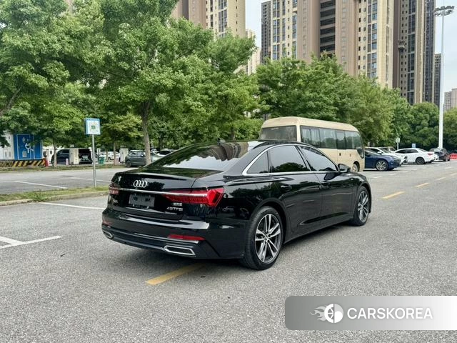Audi A6L id 4307049 из Китая 8