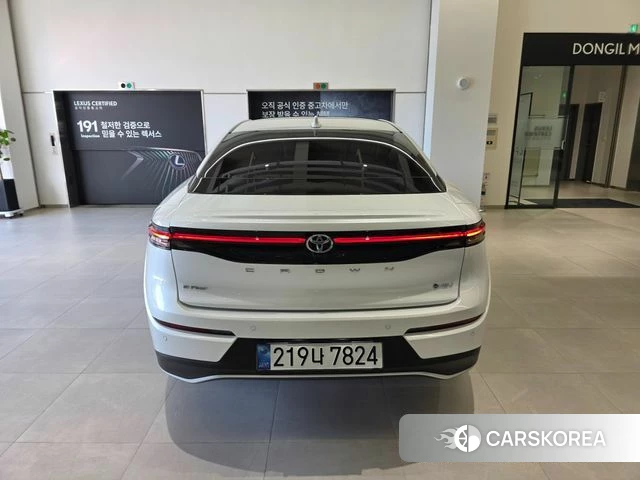 Toyota Crown Crossover id 3914131 из Кореи 10