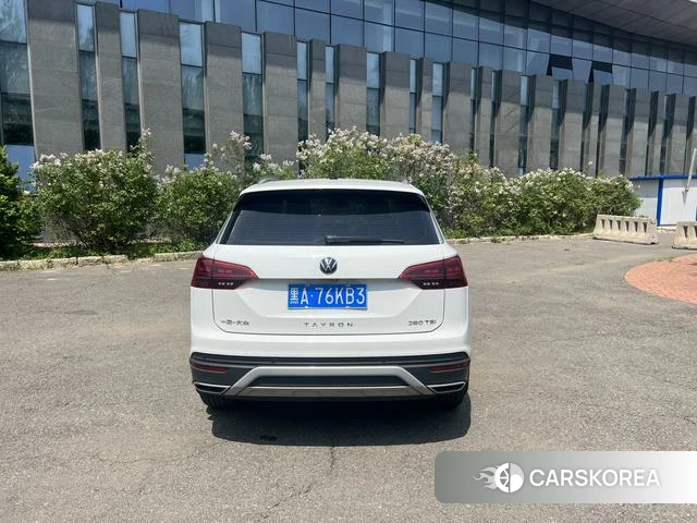 Volkswagen Tanyue 2022 Белый из Китая, фото 6