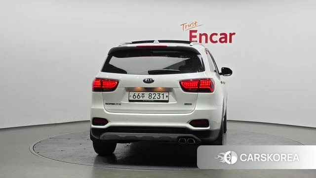 Kia The New Sorento id 4285544 из Кореи 33