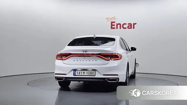 Hyundai Grandeur IG id 3018675 из Кореи 14