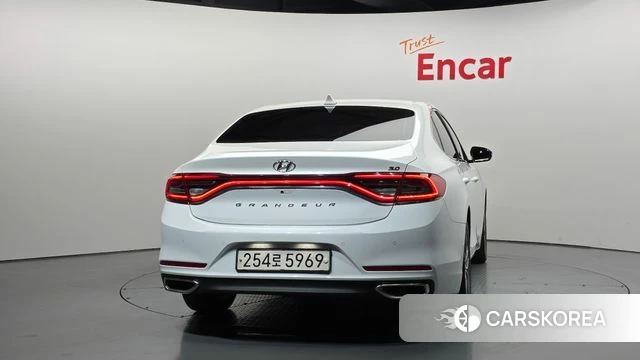 Hyundai Grandeur IG id 4483204 из Кореи 14