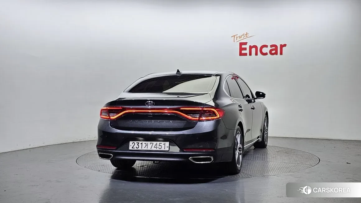 Hyundai Grandeur IG id 2086245 из Кореи 14