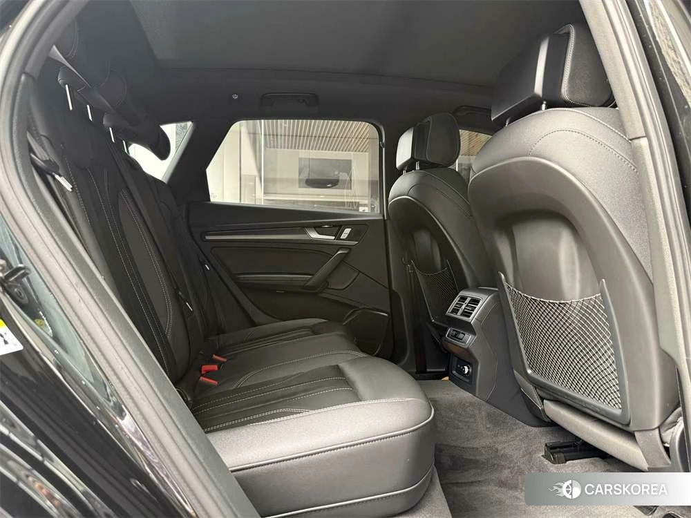 Audi Q5L id 4421085 из Китая 8