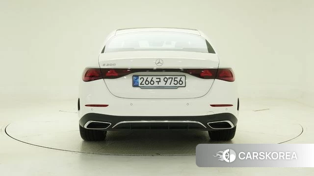 Mercedes-Benz E-Class W214 id 4211938 из Кореи 14