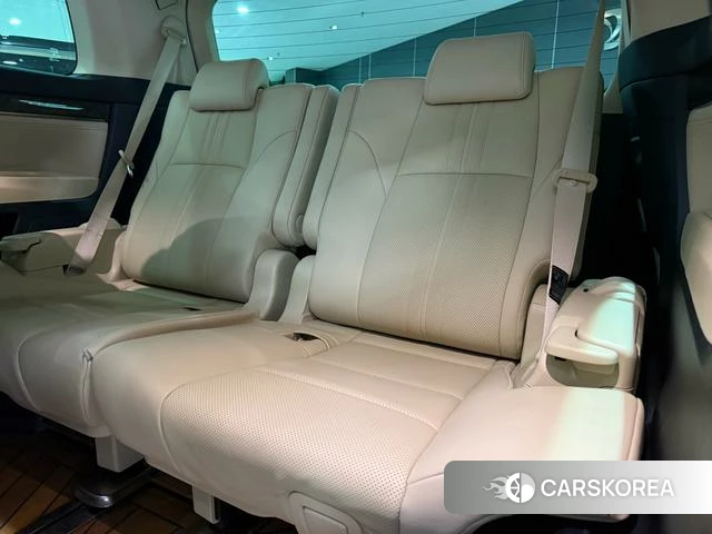 Toyota Wilfa id 4261650 из Китая 18