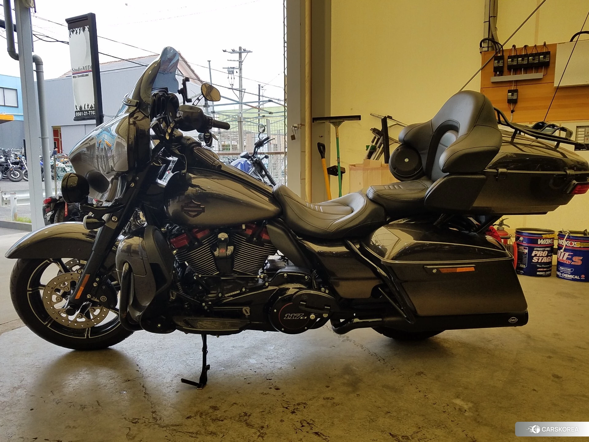 Проданный Harley-Davidson Electra Glide FLHTKSE1800 CVO 2018 из Японии, фото 4