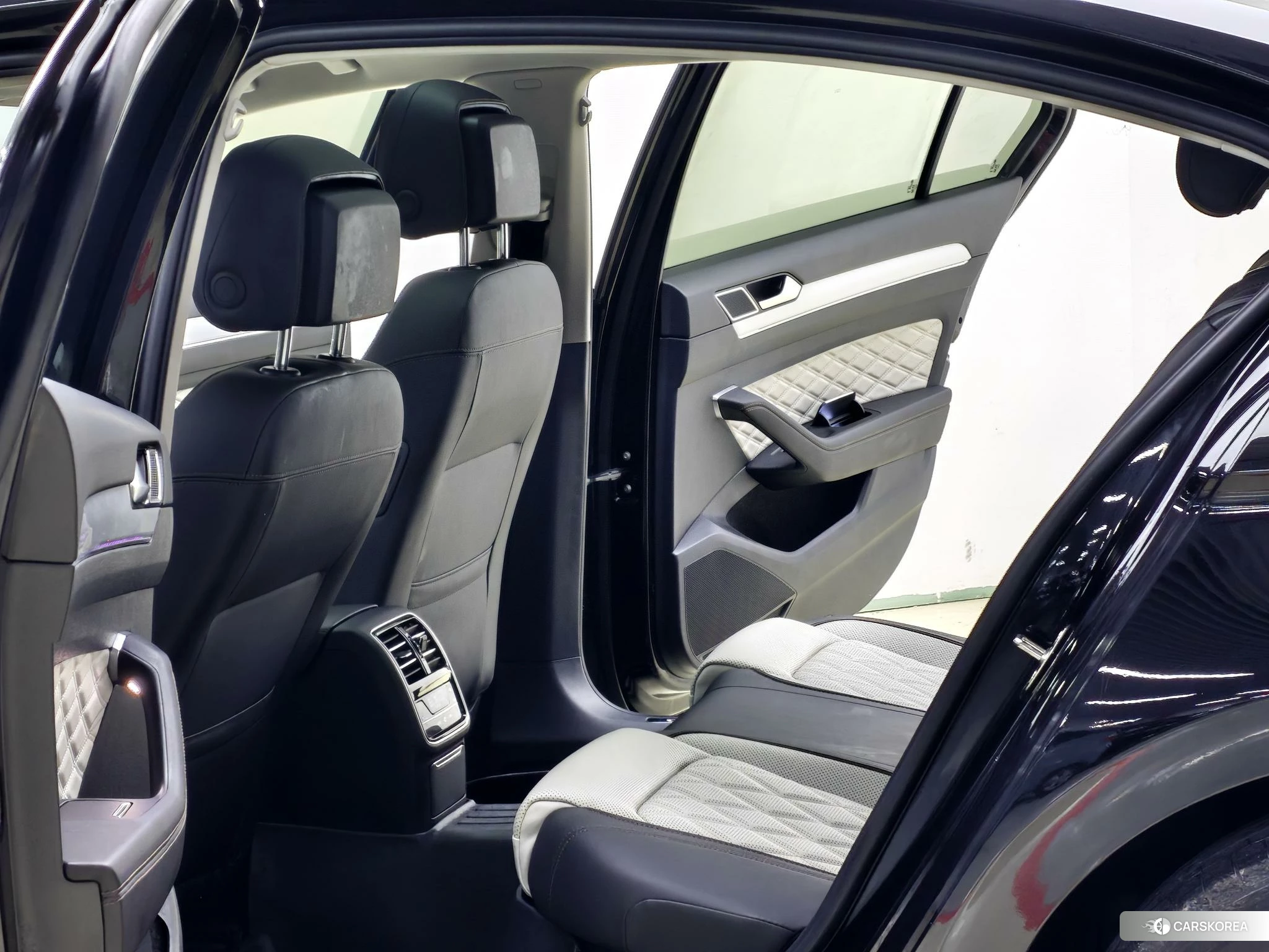 Volkswagen Magotan id 4455593 из Китая 7