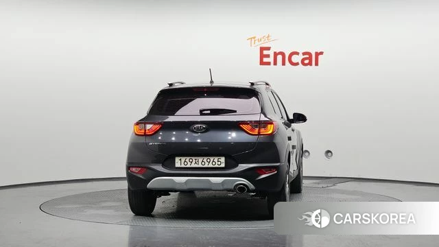 Kia Stonic id 4717717 из Кореи 24