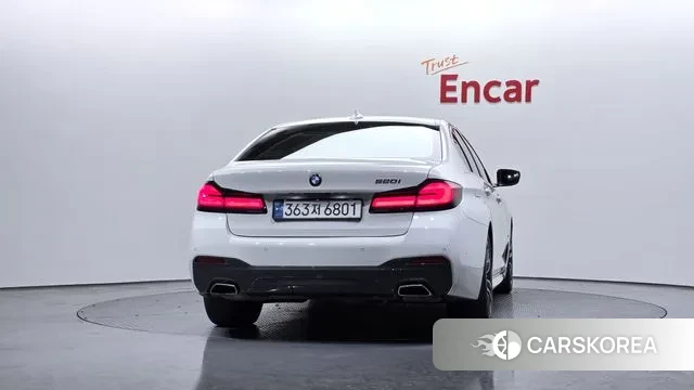 BMW 5 Series (G30) id 3587686 из Кореи 14