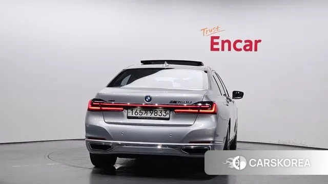 BMW 7 Series (G11) id 3055107 из Кореи 14