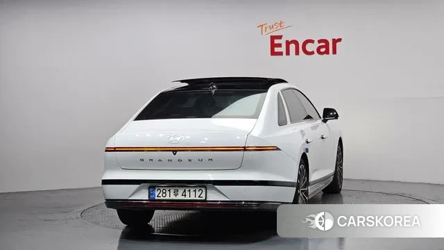 Hyundai Grandeur (GN7) id 3487483 из Кореи 14