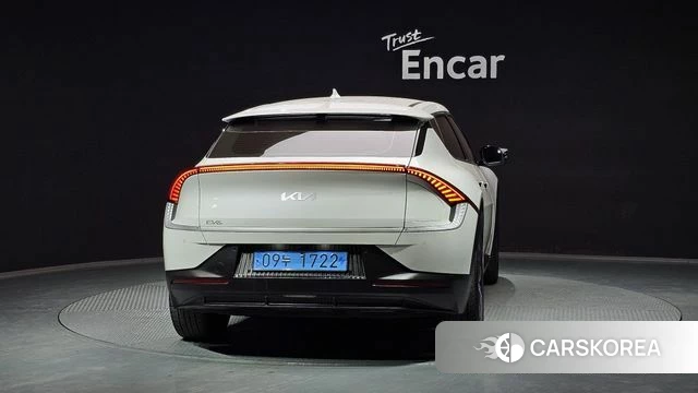 Kia EV6 id 3812617 из Кореи 14