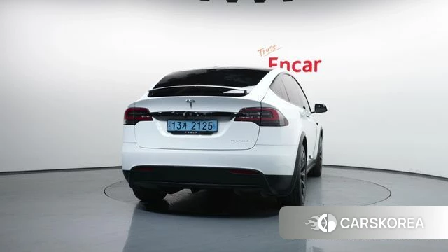 Tesla Model X id 4284186 из Кореи 34