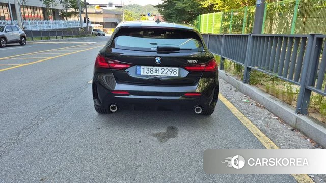 BMW 1 Series (F40) 2024 Черный из Кореи, фото 4