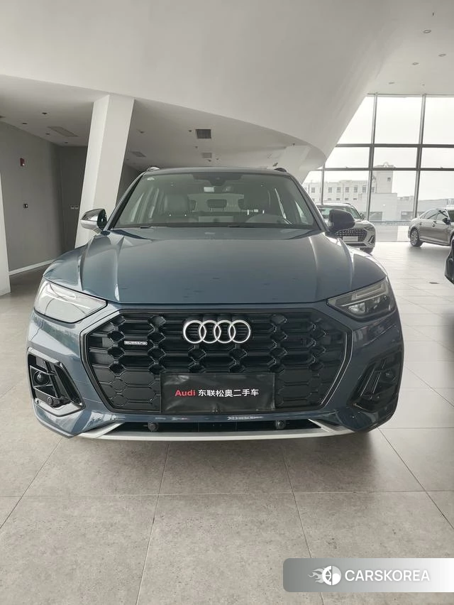 Audi Q5L id 4239913 из Китая 17