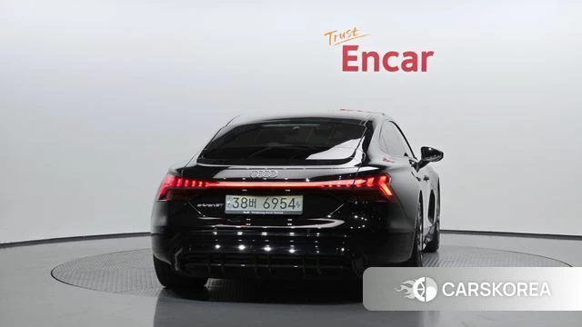 Audi e-Tron GT id 4434026 из Кореи 30